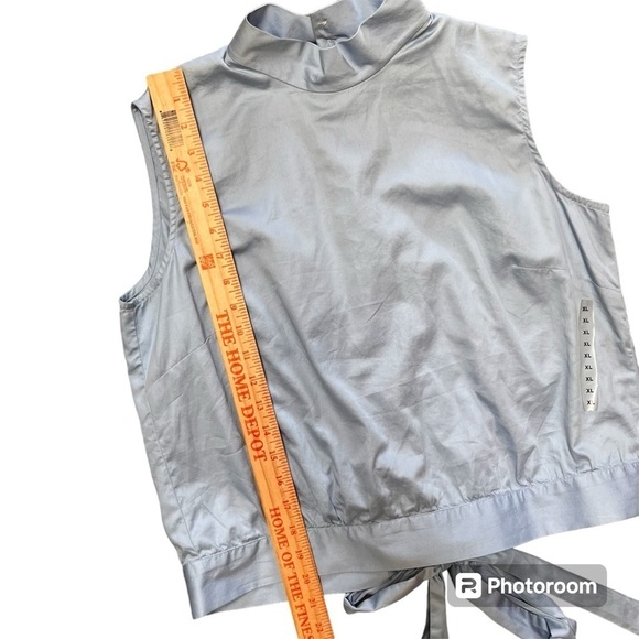 Gap high neck sleeveless baby blue button down back boho with ties. XL - Picture 4 of 6